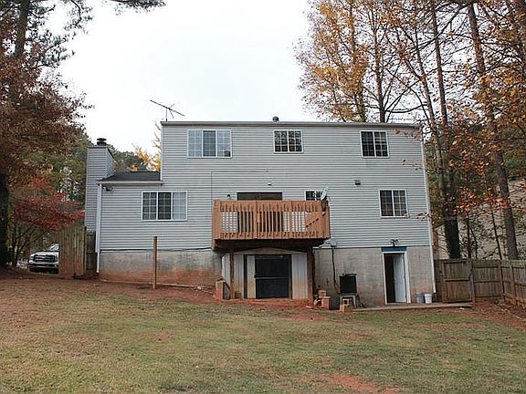 2nd image of 1383 Silver Lake Dr