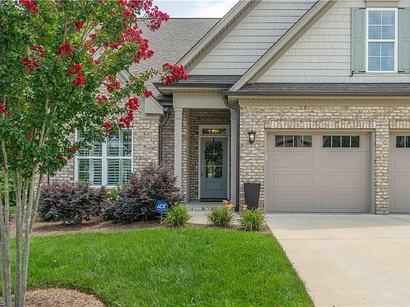 4th image of 552 Petree Knoll Ct