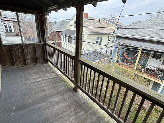 5th image of 14 Hamilton Rd #1