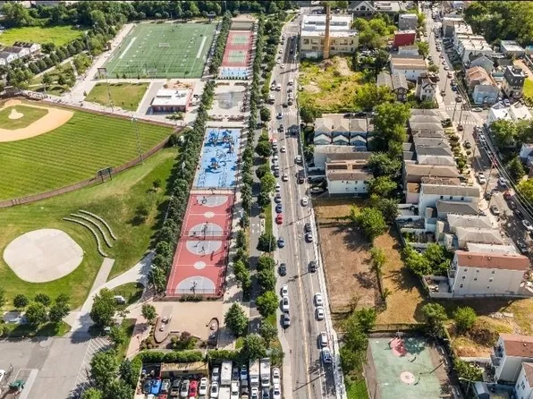 437 Bramhall Avenue image 19 of 26