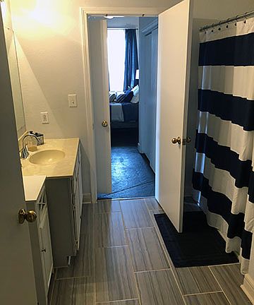 4th image of 310 Delaware St APT 312