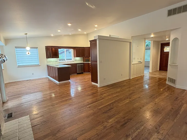 W Canyon Dr — Photo 1