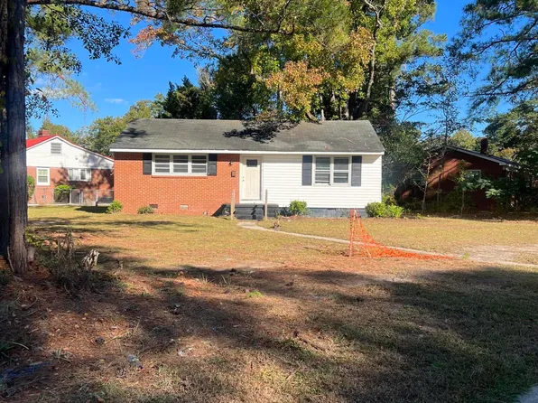 1200 Ferndale Lane, Kinston, NC 28501