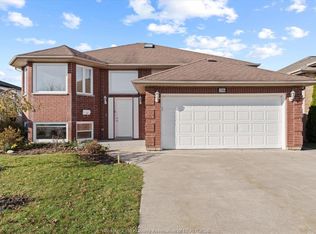 12906 Lemire St, Tecumseh, ON N8N 4W1