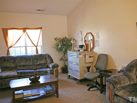 4th image of 3116 Cedarwood Dr