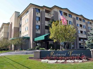 400 Richmond St UNIT 412, Appleton, WI 54911