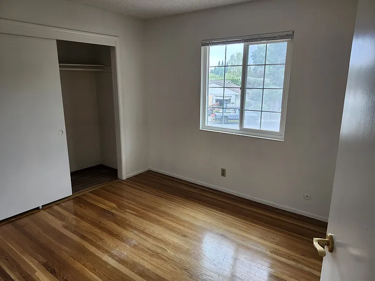 141 Meese Ct — Photo 28