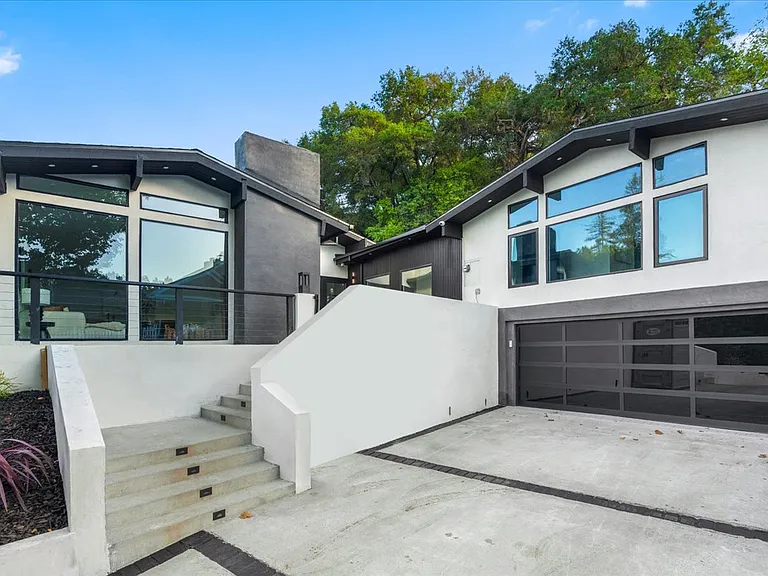 3873 Royal Woods Dr — Photo 5