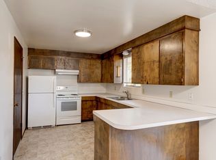 M0977 Little Valley Apartments 30160 SR 20, Oak Harbor, WA 98277