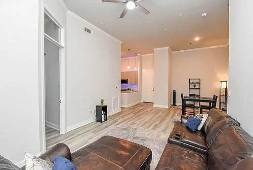 300 Saint Joseph Pkwy #421 Photo 1