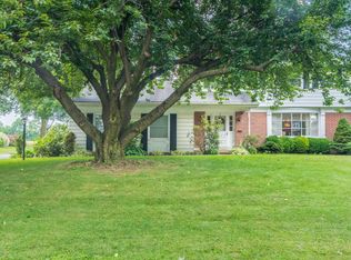 31 Woodland Ave, Lititz, PA 17543