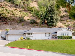 2102 Oak Valley Rd, Glendale, CA 91208
