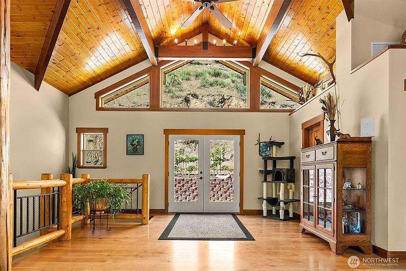 2nd image of 5230 Crum Canyon Road