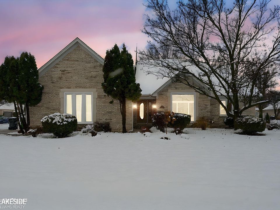 1st image of 52531 Lasalle Dr
