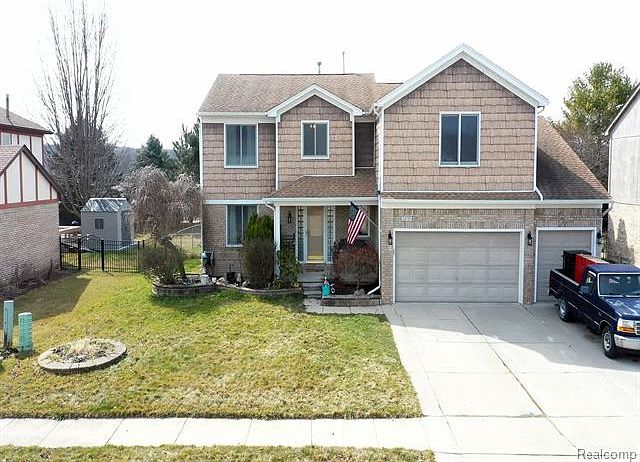 1st image of 54729 Bradshaw Dr
