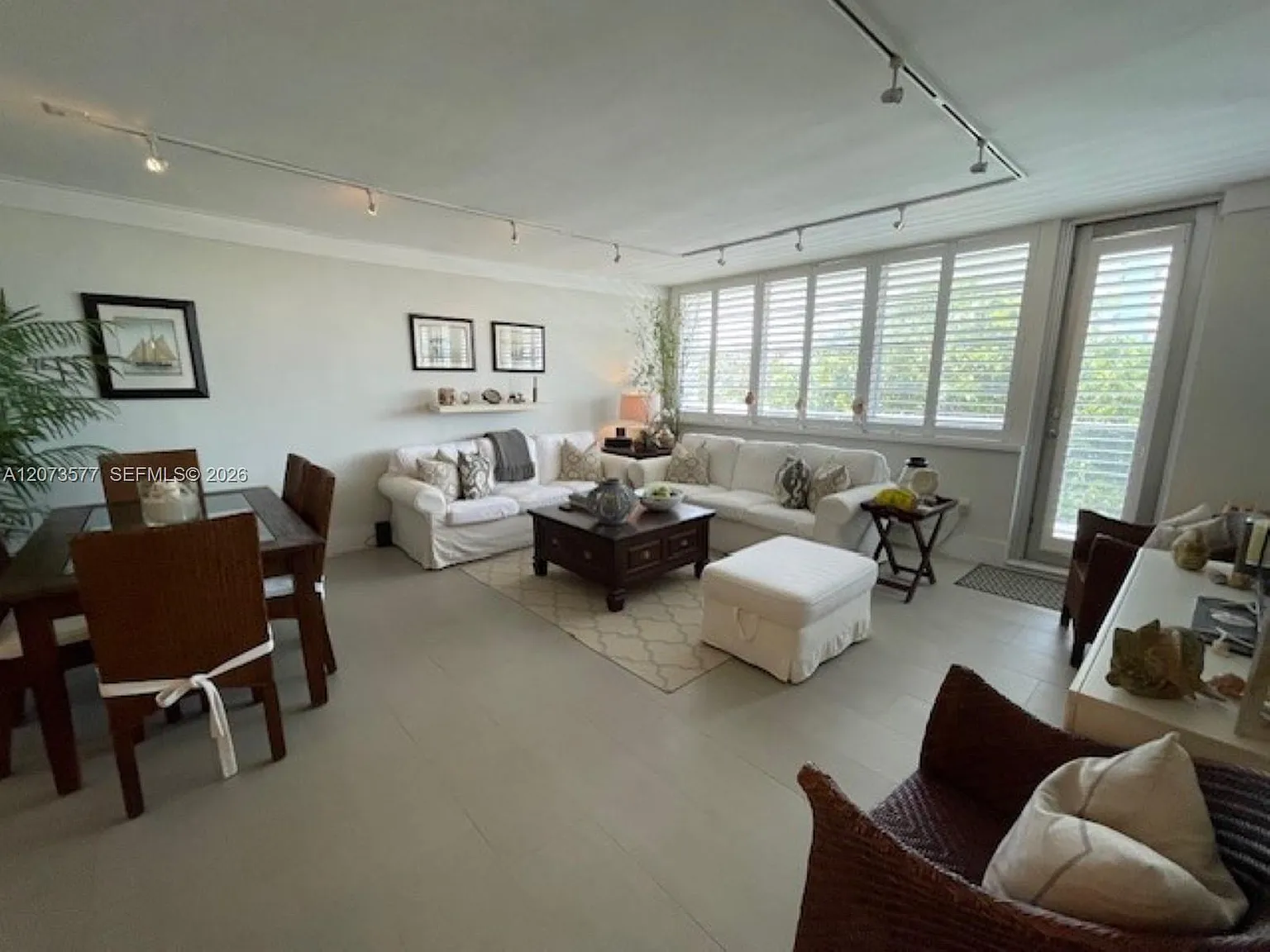 The Amethyst Condo — Photo 2