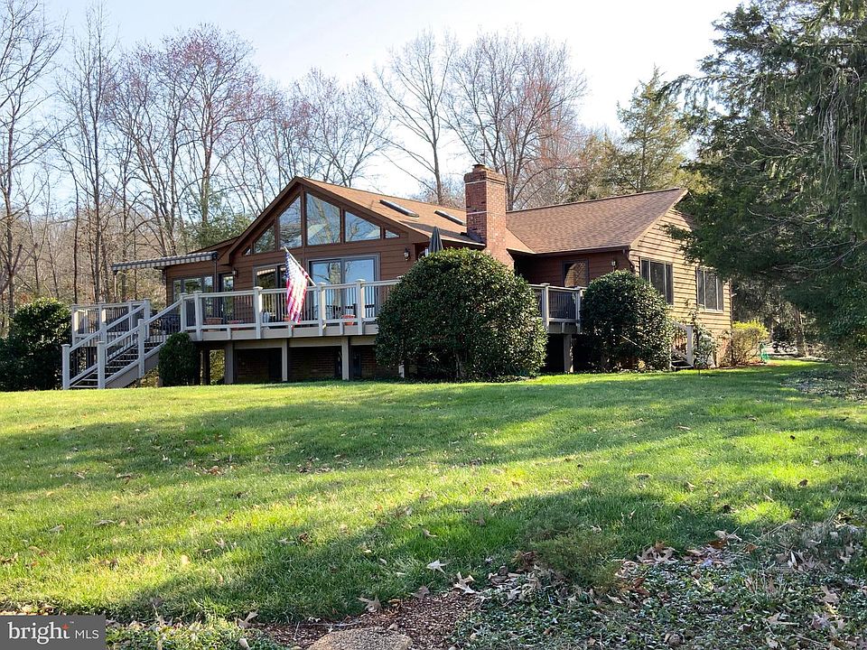 1st image of 5519 Waters Edge Dr