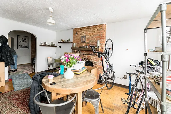 Rented by Highline Residential | media 13