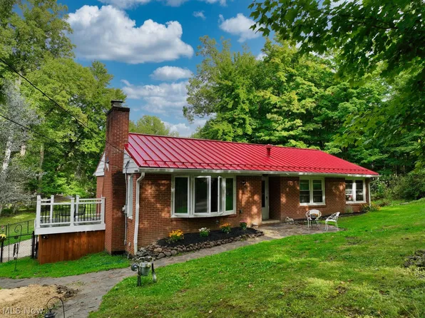 7815 Dunham Rd, Walton Hills, OH 44146