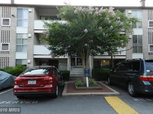 5602 Bloomfield Dr APT 101, Alexandria, VA 22312