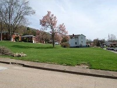 1003 Howard St, West Newton, PA, 15089