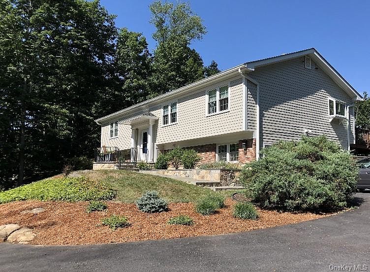 99 Washburn Road, Briarcliff Manor, NY 10510 Zillow