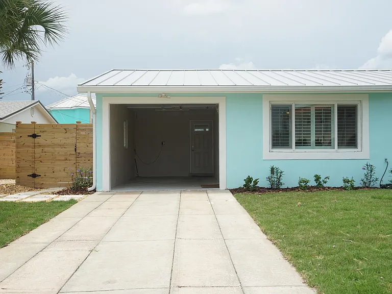 1 Seaside Dr — Photo 55