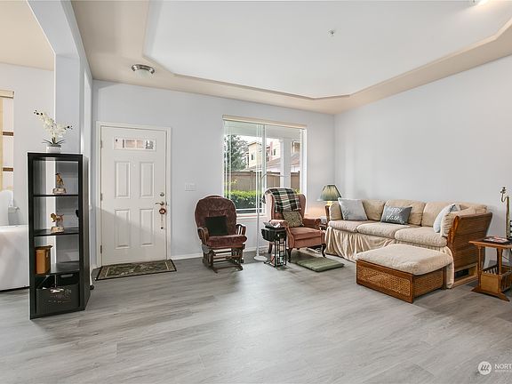 4th image of 8939 Gravelly Lake Drive SW #5