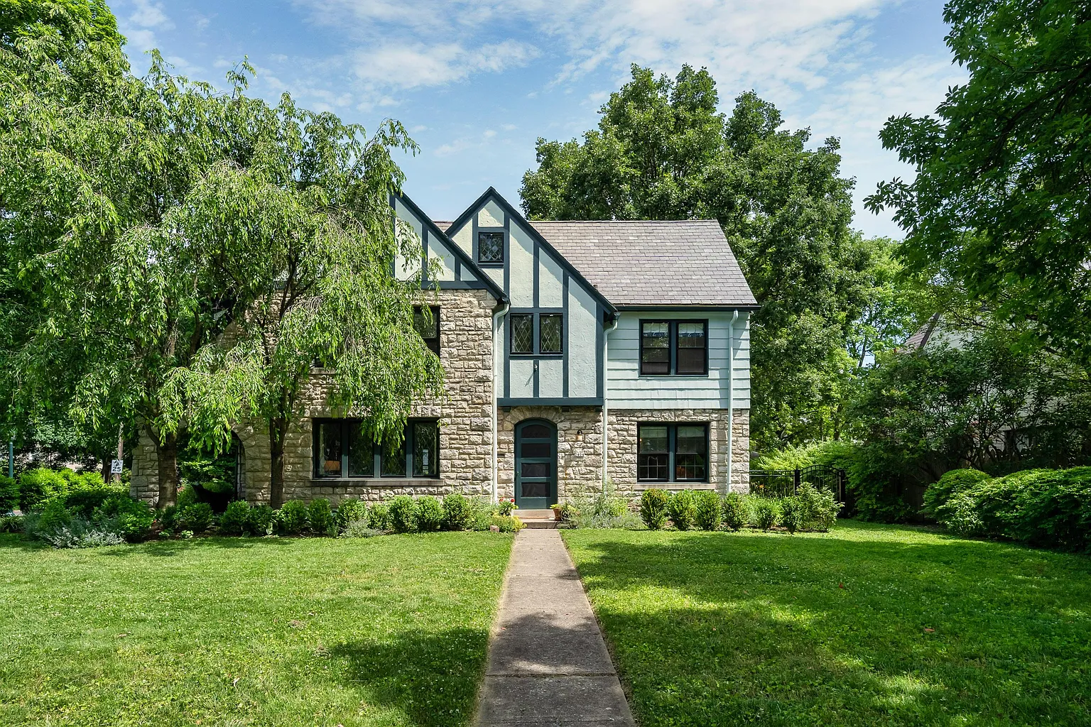 2404 Fair Ave photo 1