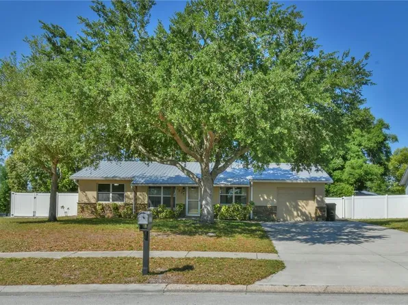 1237 Russell Dr, Ocoee, FL 34761