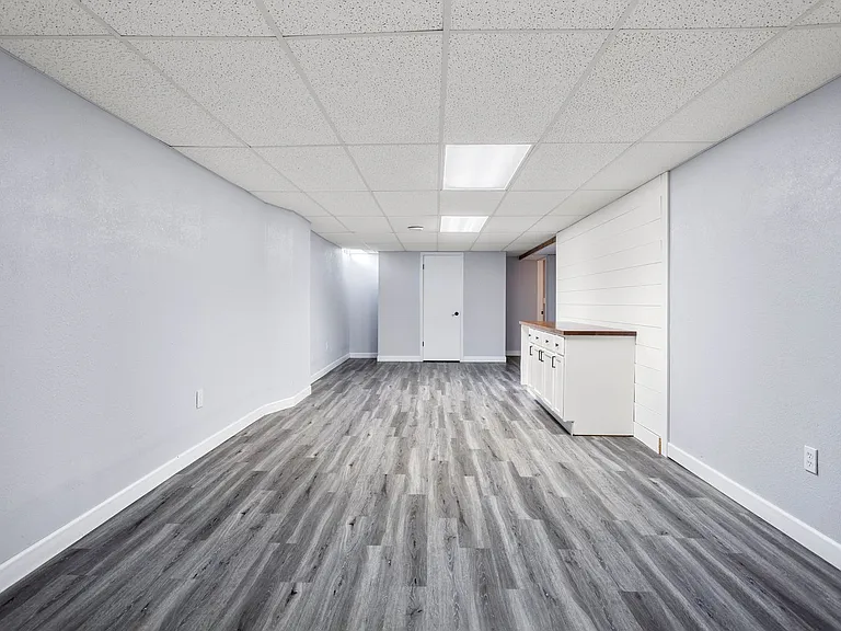 1324 Bluebird Ct — Photo 16