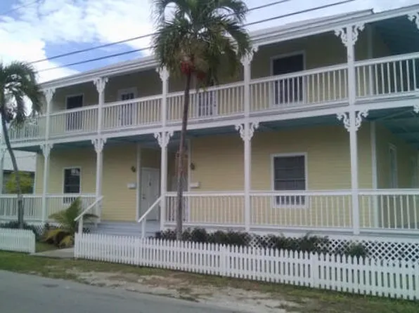 220 Angela St, Key West, FL 33040