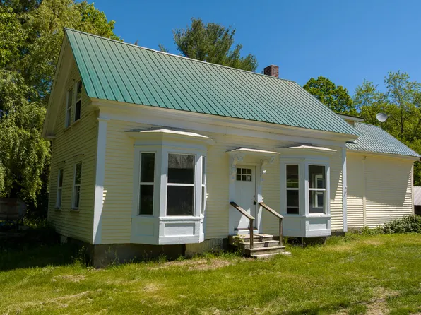 58 Cemetery Road, Wilton, ME 04294