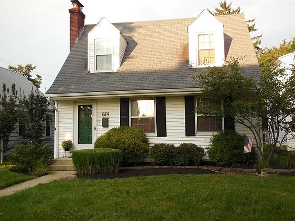 2nd image of 684 Grandon Ave