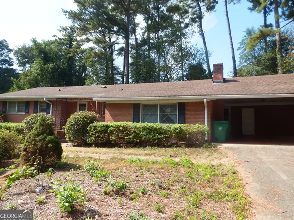 4134 Blackhawk Dr, Stone Mountain, GA 30083
