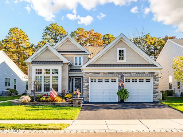 92 Ambermist Way, Forked River, NJ 08731