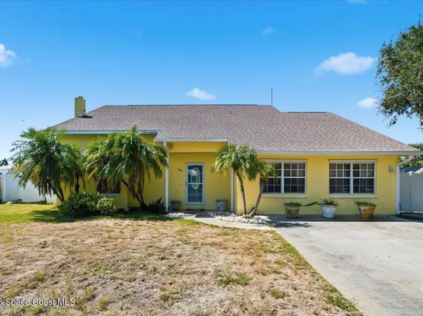205 Sea Dunes Dr, Melbourne Beach, FL 32951