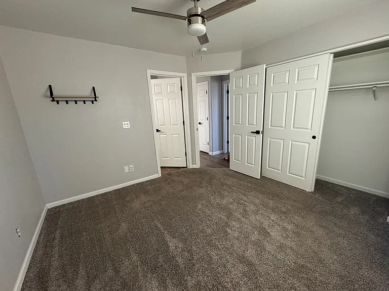 3408 Cypress St — Photo 7