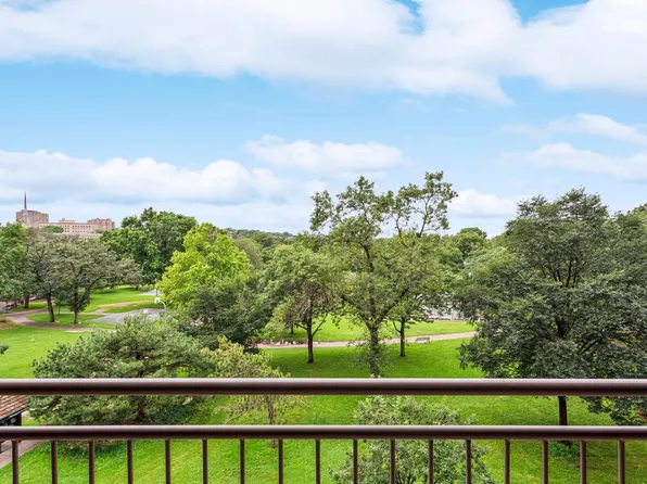 210 W Grant St APT 402, Minneapolis, MN 55403