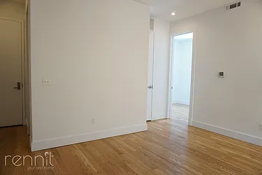 Rented by Rennit Inc.