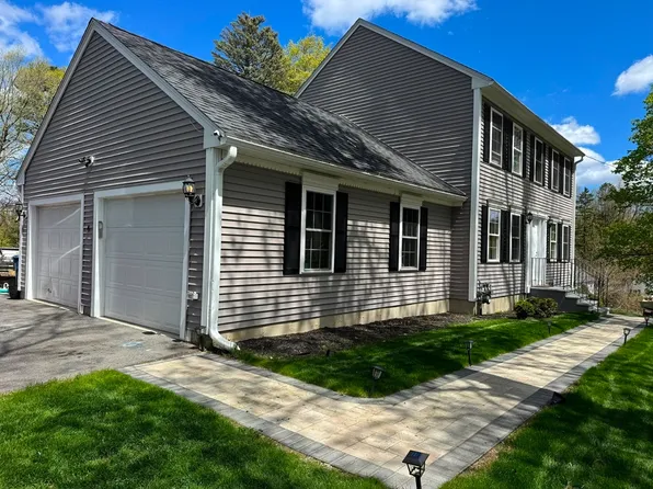 4 Wilder Rd, Leominster, MA 01453
