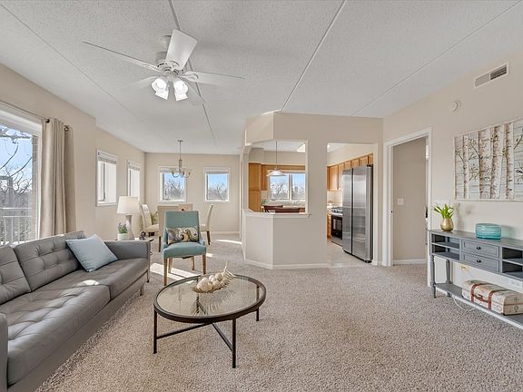 3rd image of 1 S Lincoln Ave APT 311