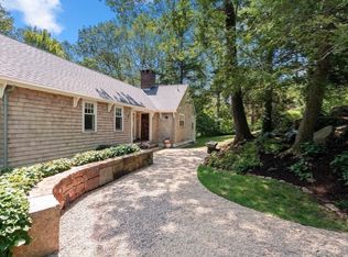 17 Woodcrest Rd, Manchester, MA 01944