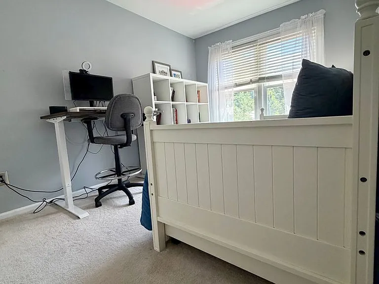 52 White Pine Ct — Photo 32