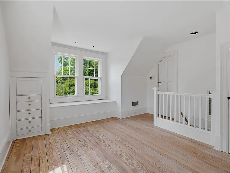 2318 Mimosa Pl — Photo 25