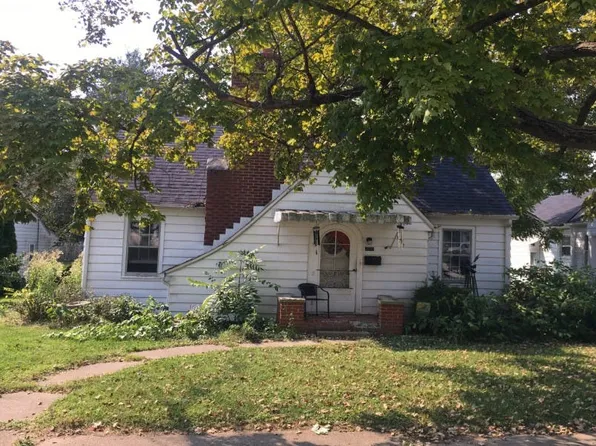 450 N Plum St, Hagerstown, IN 47346