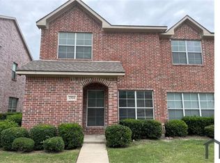 2324 Calendar Ct, Grand Prairie, TX 75050