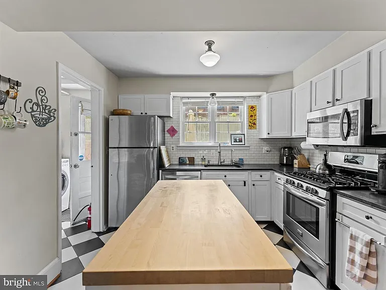 3812 Keller Ave — Photo 18