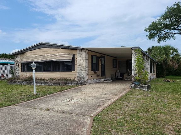 2nd image of 428 Sea Gull Dr