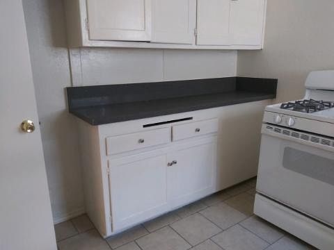 2nd image of 1810 Oregon Ave